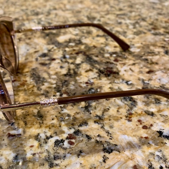 Vogue Elegant Brown Sunglasses main image 9